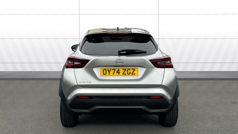 Nissan Juke 1.0 DiG-T N-Connecta 5dr Petrol Hatchback